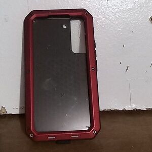 A Samsung S23 phone case with the screen